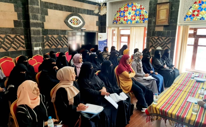 اتحاد الغرف التجارية الصناعية يناقش أوضاع سيدات ورائدات الأعمال في اليمن