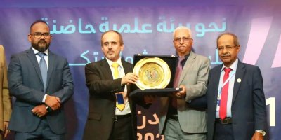 اختتام فعاليات المؤتمر الطلابي العلمي الأول في عدن برعاية كريمة من بنك الكريمي للتمويل الأصغر الإسلامي